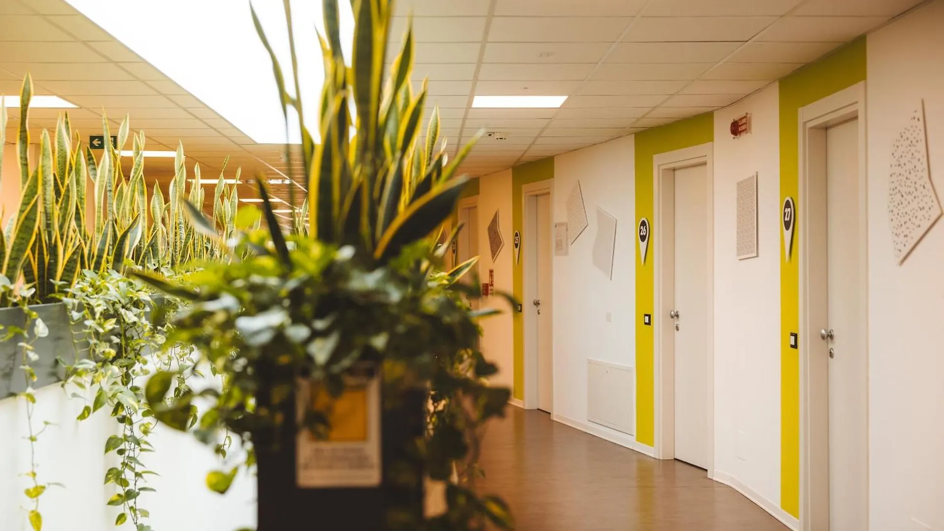Lecco Hostel & Rooms Италия