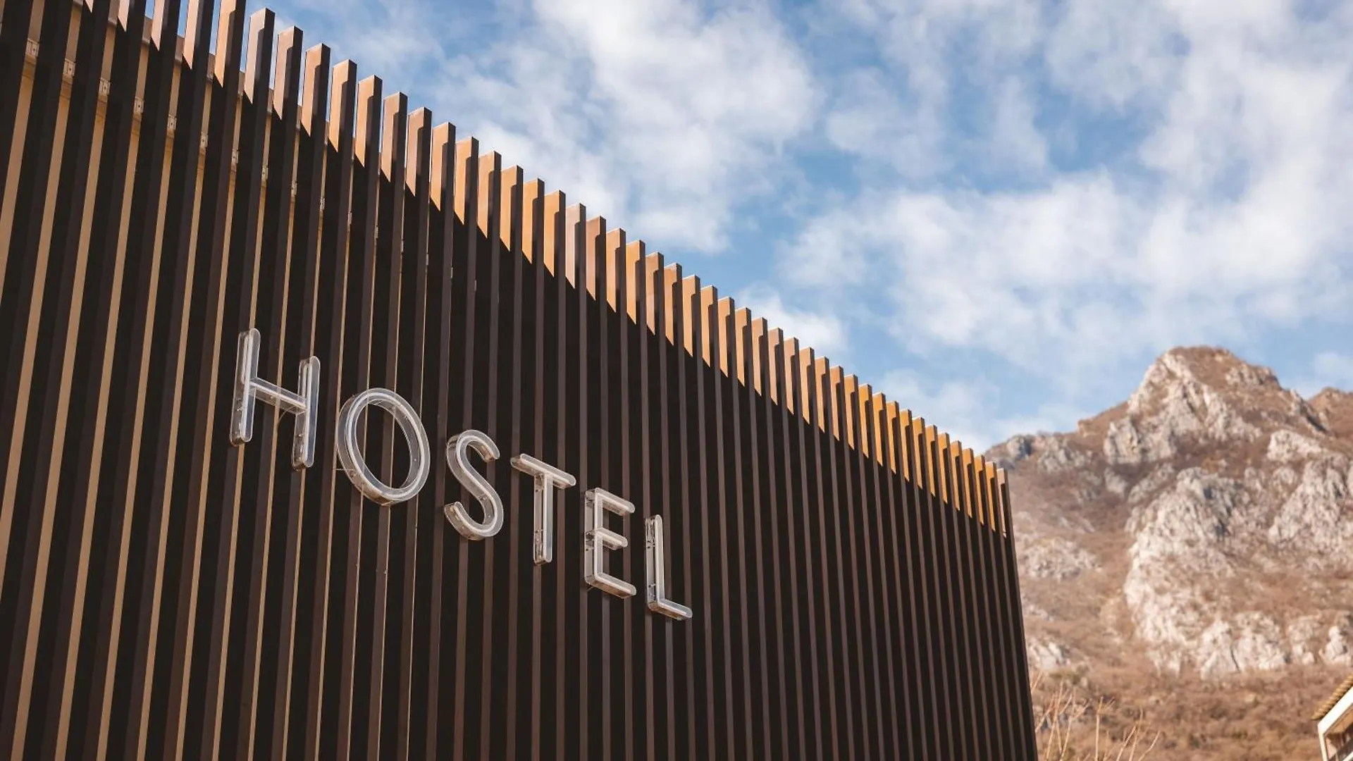 Lecco Hostel & Rooms
