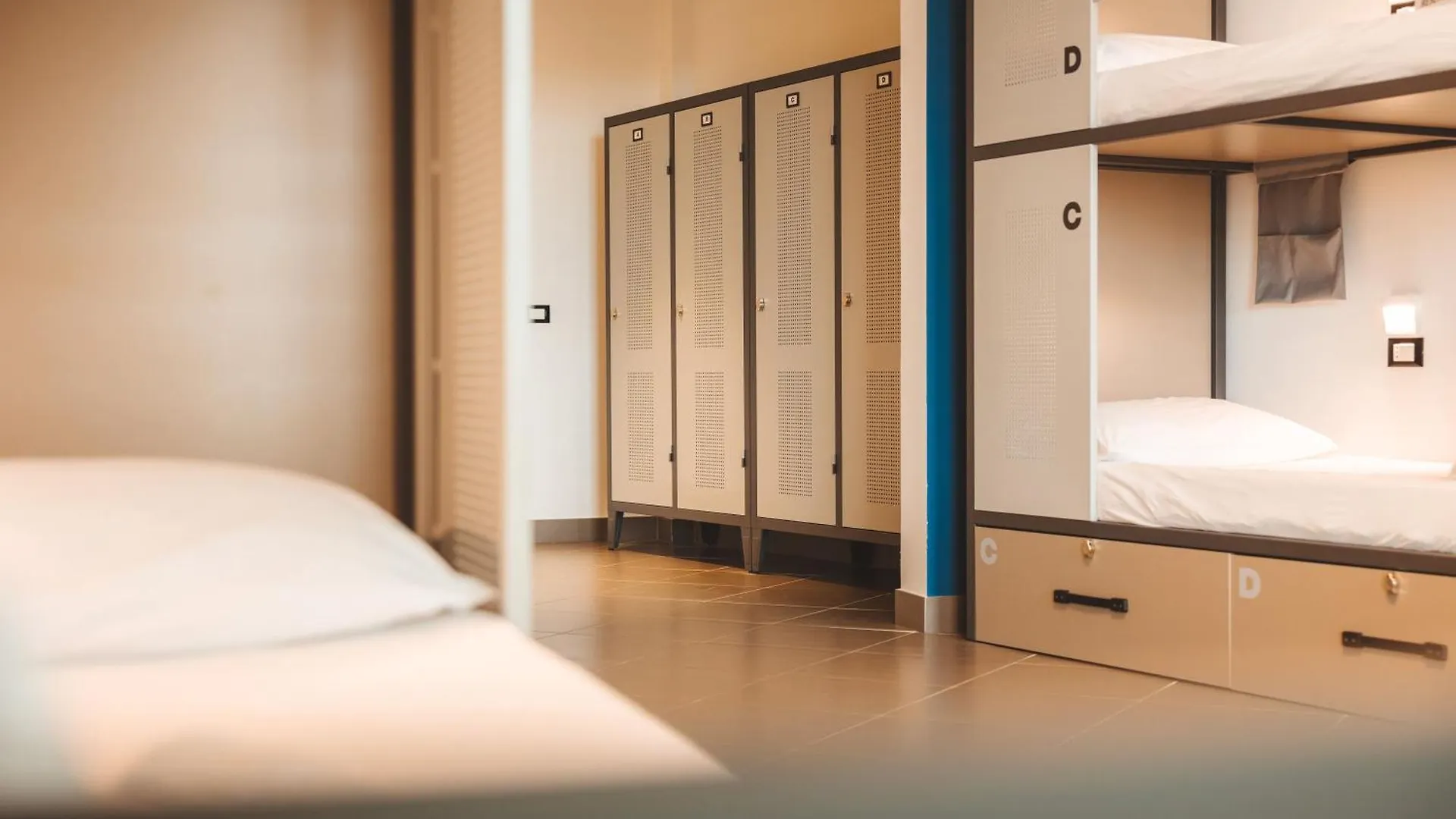 Lecco Hostel & Rooms