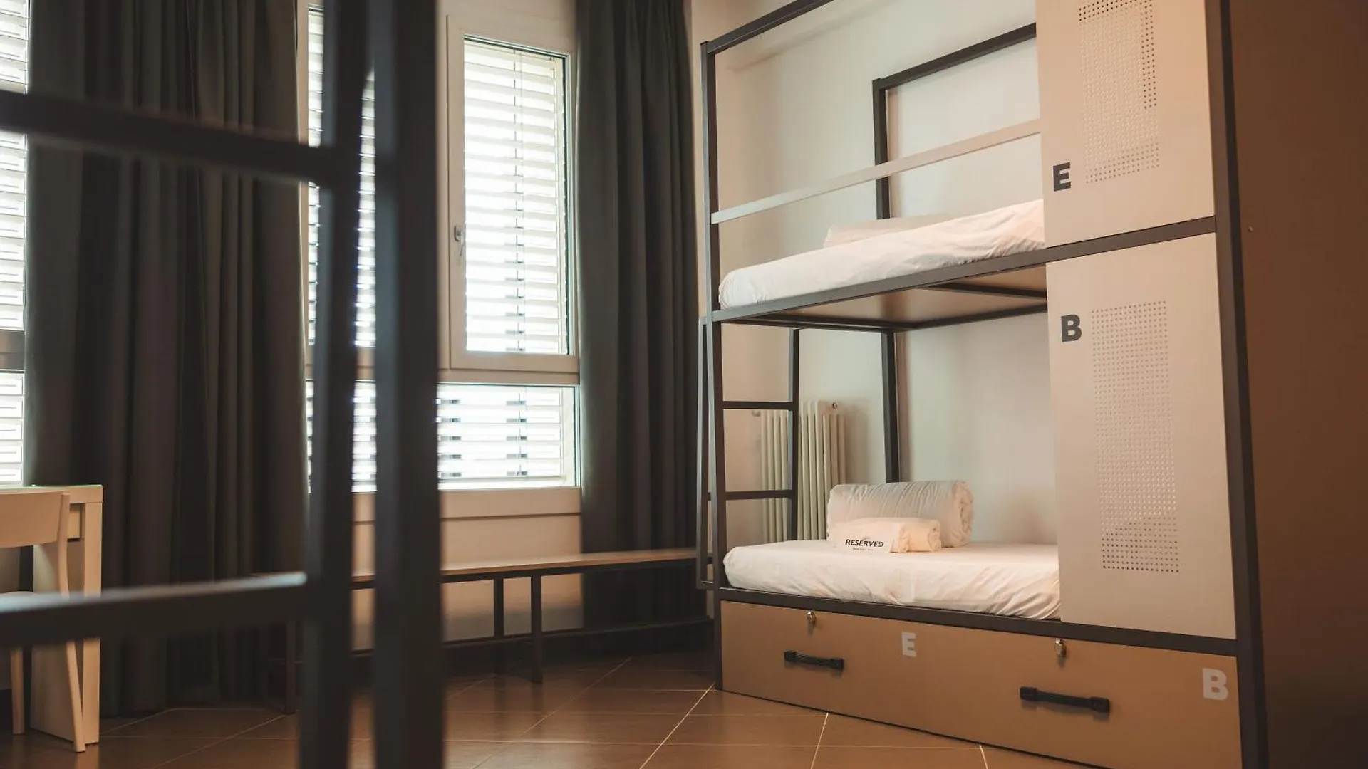 Lecco Hostel & Rooms