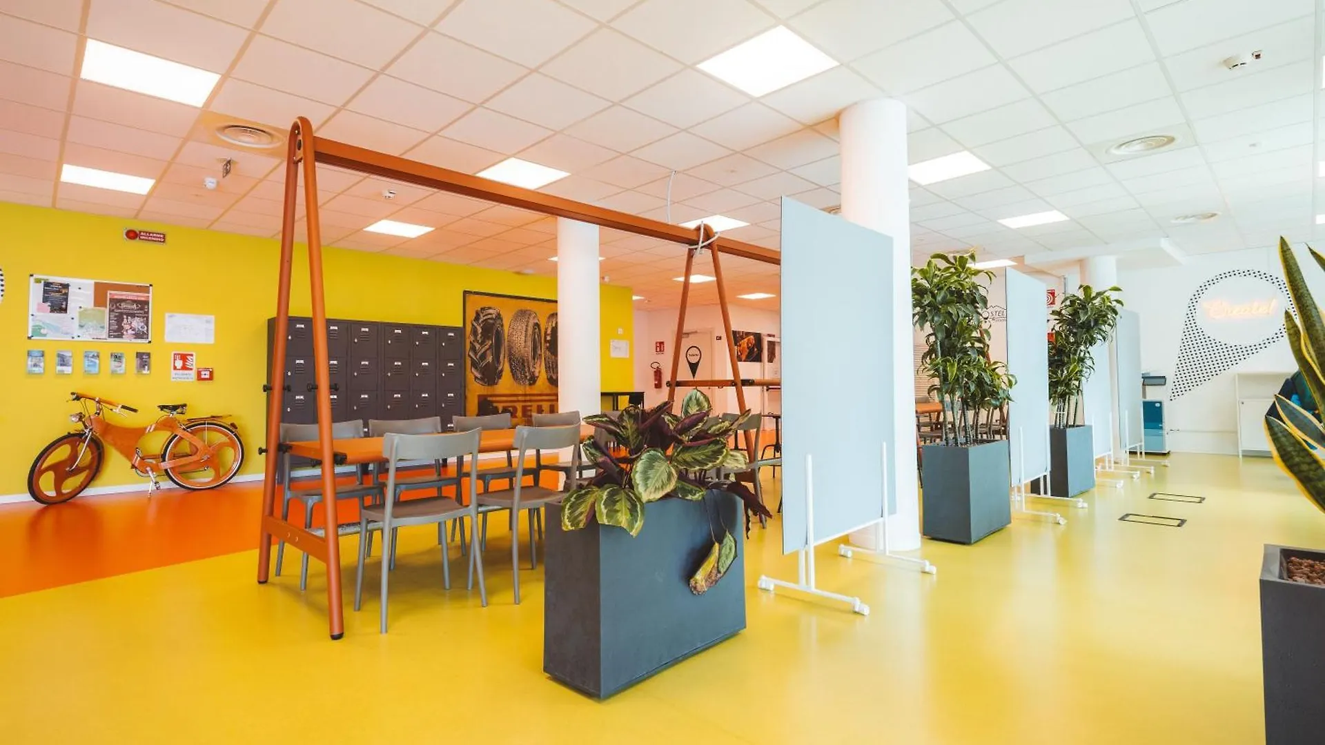 Lecco Hostel & Rooms 0*,  Ιταλία