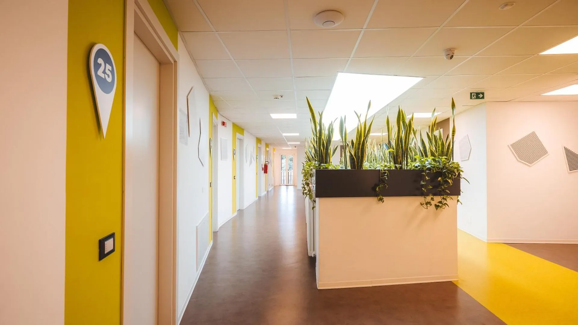 Lecco Hostel & Rooms 0*,  Италия