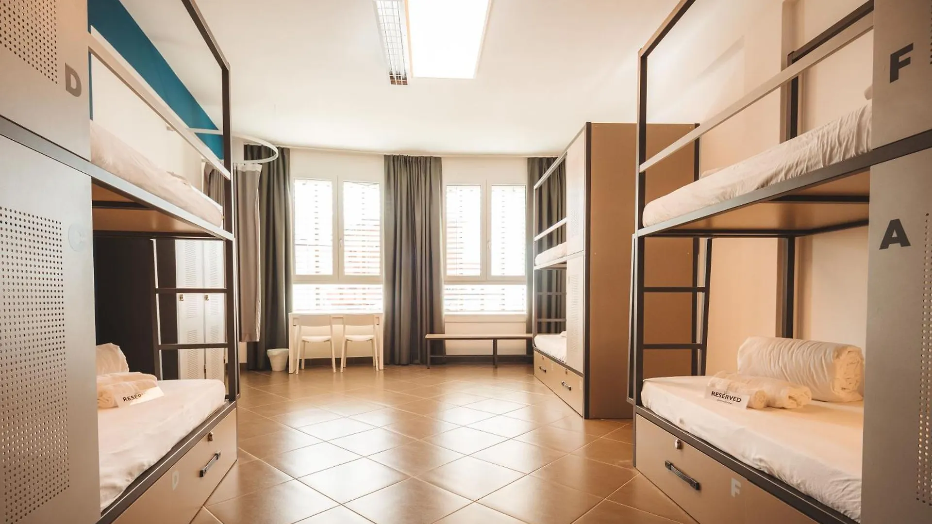 Lecco Hostel & Rooms